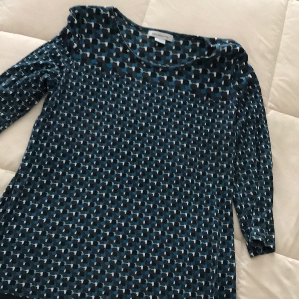 Liz Claiborne pullover women’s top.